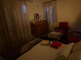 2 Bedroom Apartment With Balcony