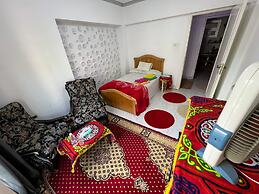 2 Bedroom Apartment With Balcony