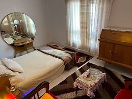 2 Bedroom Apartment With Balcony