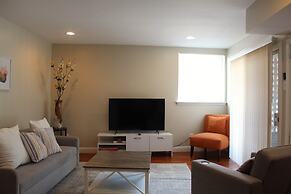 Cozy 3 Bedroom/Great Location