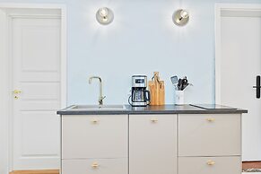 Baldursbra-Two Bedroom Apartment