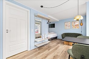 Central studio apartment