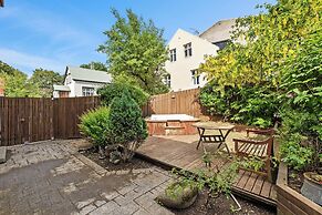 Central studio apartment