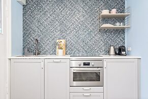 Central studio apartment