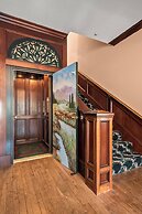 Luxary Castle & SPA near Skiing Resort