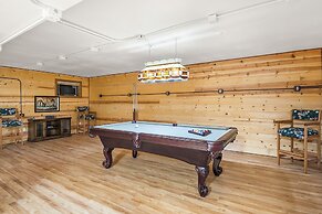 Luxary Castle & SPA near Skiing Resort