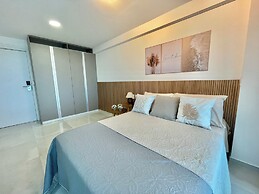 RN Studio Premium 611 - Frente Mar