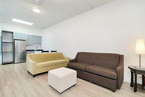 Cozy 1BR Lakeside Retreat