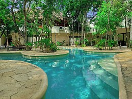 Estudio con Jacuzzi Privado NAIA B8