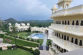 Labh Garh Palace Resort & Spa