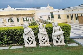 Labh Garh Palace Resort & Spa