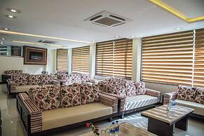 Labh Garh Palace Resort & Spa