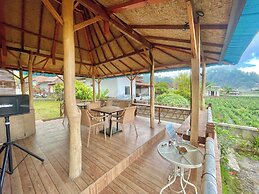 Double U Camp And Villa