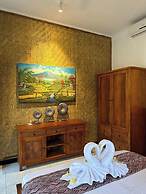 Tiga Naga Villa