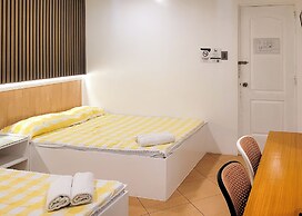 Green Meadows Hotel & Restaurant