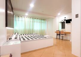 Green Meadows Hotel & Restaurant