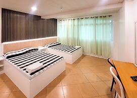 Green Meadows Hotel & Restaurant