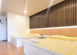 Green Meadows Hotel & Restaurant