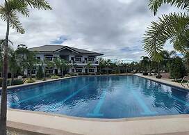 Ilocos Urban Wave Resort