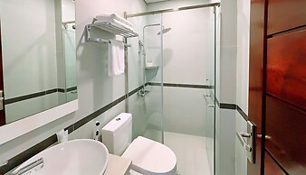 Lee Apartment & Hotel