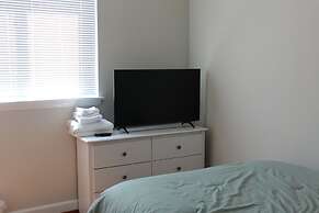 Comfy and Cozy - Min from National Mall