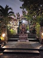 Ratu Cottage by OurStory Travels