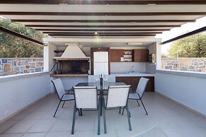 Villa Liatiko With Private Pool