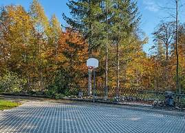 Fenced Garden, Friedrichsbrunn