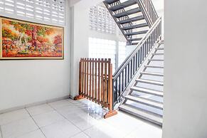 Collection O Omah Joyo Solo Inn Near Keraton Surakarta