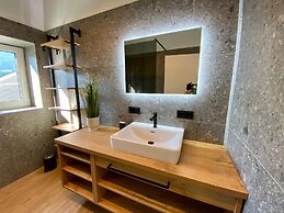 Penthouse Voll-bartl With Great Views