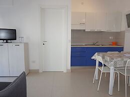 Cosy Apartment Near Seabeach