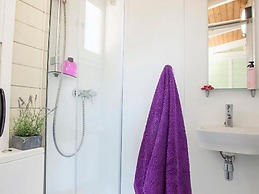 Beautiful Wooden Bungalow With Shared Pool