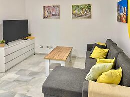 Pleasant Apartment With Shared Pool