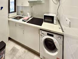 Pleasant Apartment With Shared Pool