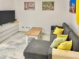 Pleasant Apartment With Shared Pool