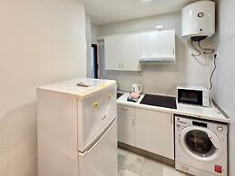 Pleasant Apartment With Shared Pool