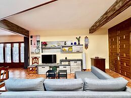 Apartment in Galapagar With Private Terrace