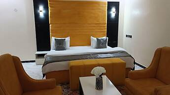 Pula Pula Luxury Hotel and Suites