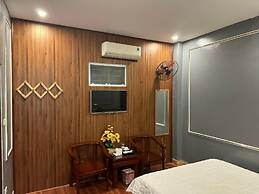 Huong Que Hotel HN - by BAY LUXURY