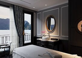 Majesty Prime Cruise