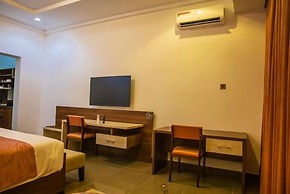 Sanda Lodge