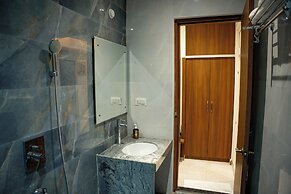 Hotel SRR Grand