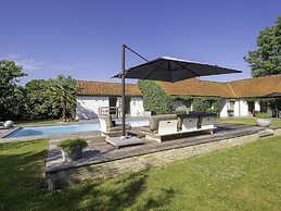 Rustic Retreat w/ Pool