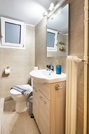Chic 1-Bedroom near Panathenaic Stadium