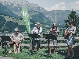 Holiday Apartment in Saalfelden With Terrace