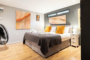 Parsons Pleck-6BD with Swimming Pool