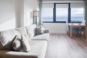 The Lighthouse - 1 Bedroom Apartment - Saundersfoot