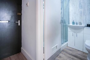 The Lighthouse - 1 Bedroom Apartment - Saundersfoot