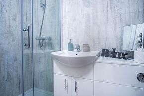 The Lighthouse - 1 Bedroom Apartment - Saundersfoot