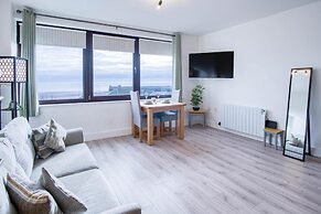 The Lighthouse - 1 Bedroom Apartment - Saundersfoot